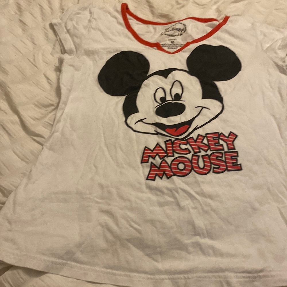 This is a Mickey Mouse tee shirt (Disney)